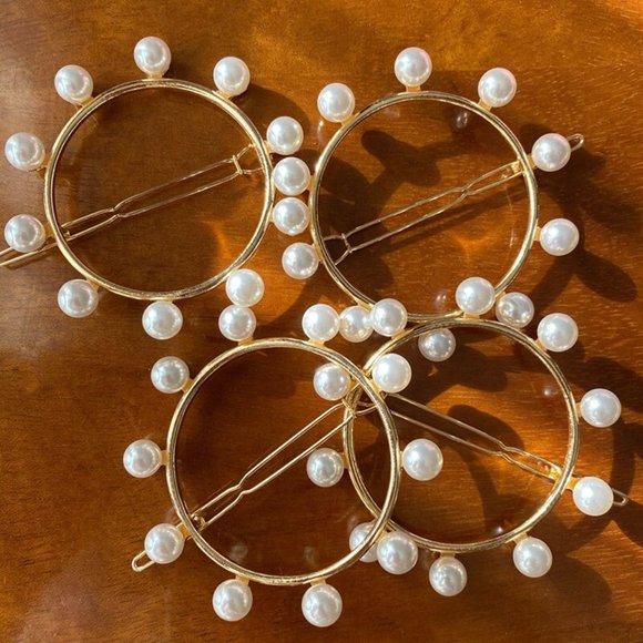 💫Golden Pearl Round Barrette 💫 - Picture 7 of 8